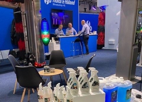 En bild på Clemondos produkter ifrån Automessen i Norge